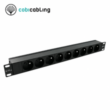 AC30-1001 — PDU 1U/19" 9x230V z bolcem 16A 3m
