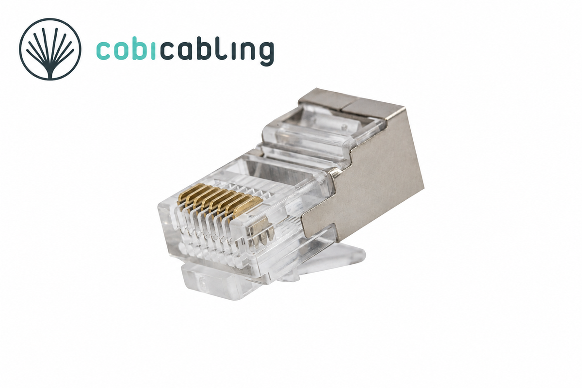 Wtyk RJ45 CobiCabling kat. 6 STP na linkę – WE8P8C-RJ45-F6L – ujęcie 2 z logo CobiCabling