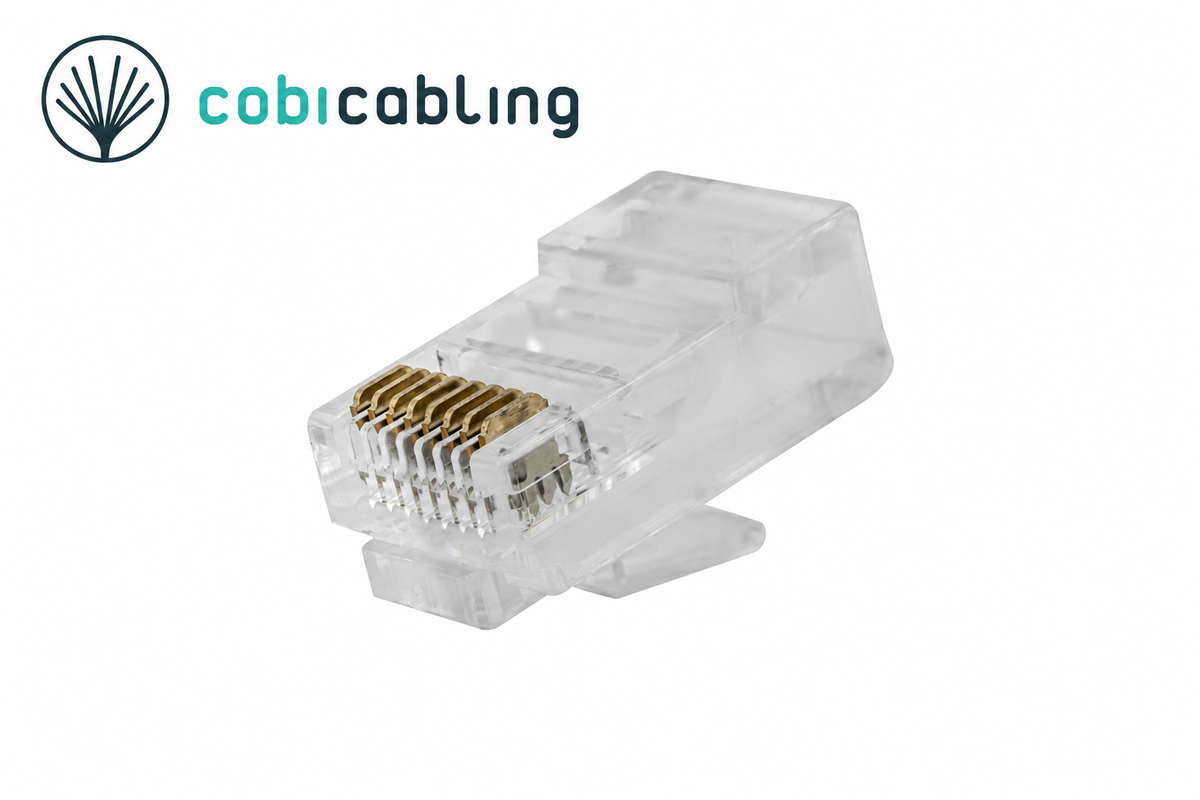Wtyk RJ45 CobiCabling kat. 6 UTP na linkę – WE8P8C-RJ45-U6L – ujęcie 2 z logo CobiCabling